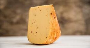 Gouda Cheese with Pepper (500gm)